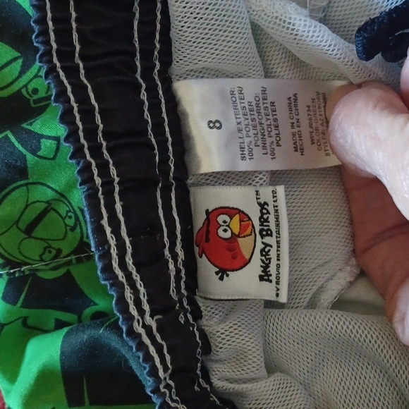 Angry Bird swim trunks boys size 8 - Picture 3 of 3